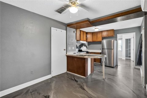 Villa ou maison à vendre à Kissimmee, Floride: 5 chambres, 135.92 m2 № 2302514 - photo 15