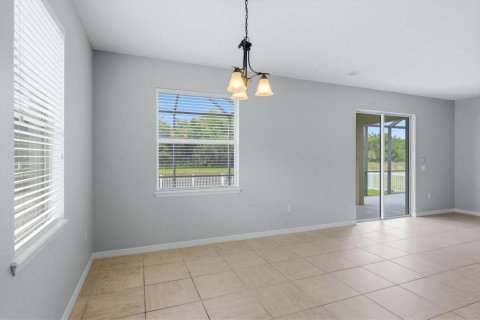 House in Bradenton, Florida 3 bedrooms, 176.14 sq.m. № 2229843 - photo 12