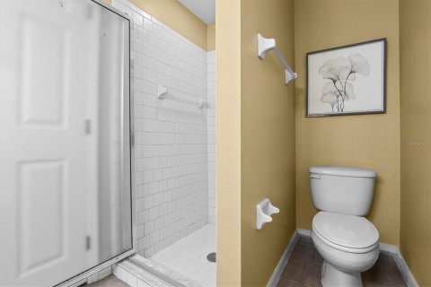 Casa en venta en Tampa, Florida, 4 dormitorios, 303.23 m2 № 2103475 - foto 30