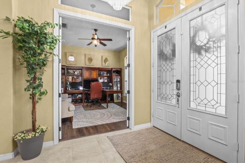 Casa en venta en Tampa, Florida, 4 dormitorios, 303.23 m2 № 2103475 - foto 4