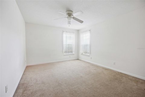 Casa en venta en Ocala, Florida, 3 dormitorios, 216.46 m2 № 1791512 - foto 16