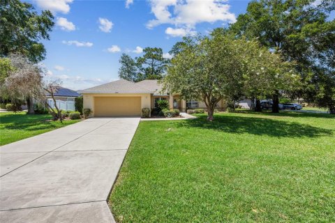 Casa en venta en Ocala, Florida, 3 dormitorios, 216.46 m2 № 1791512 - foto 1