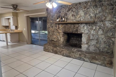 Casa en venta en Seffner, Florida, 3 dormitorios, 118.17 m2 № 2237922 - foto 7