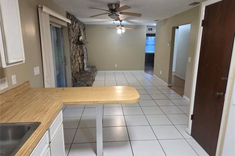 Casa en venta en Seffner, Florida, 3 dormitorios, 118.17 m2 № 2237922 - foto 6