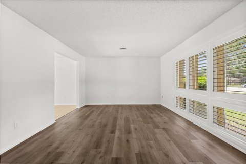 Casa en venta en Longwood, Florida, 4 dormitorios, 210.42 m2 № 1792333 - foto 8