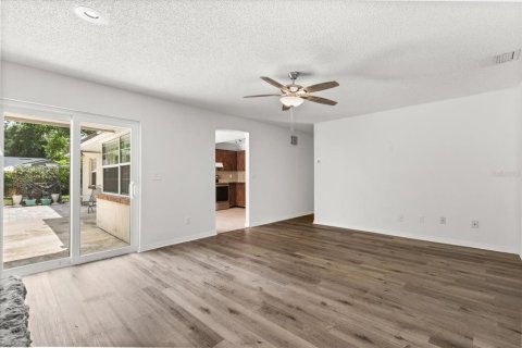 Casa en venta en Longwood, Florida, 4 dormitorios, 210.42 m2 № 1792333 - foto 15
