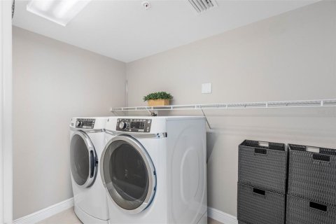 Condominio en venta en Clearwater, Florida, 3 dormitorios, 182.09 m2 № 2277355 - foto 28
