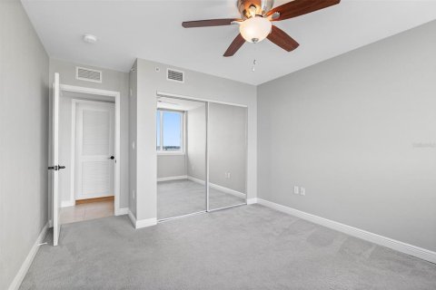 Condominio en venta en Clearwater, Florida, 3 dormitorios, 182.09 m2 № 2277355 - foto 25