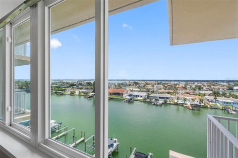 Condominio en venta en Clearwater, Florida, 3 dormitorios, 182.09 m2 № 2277355 - foto 26