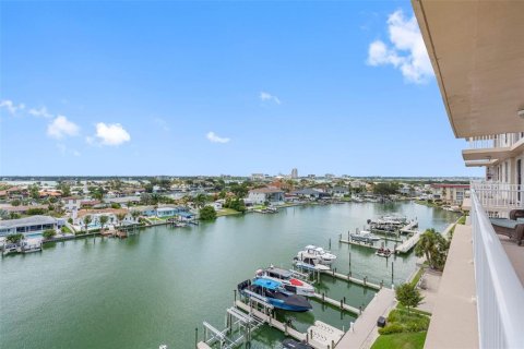 Condominio en venta en Clearwater, Florida, 3 dormitorios, 182.09 m2 № 2277355 - foto 7