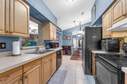 Casa en venta en Orlando, Florida, 4 dormitorios, 158.31 m2 № 2095944 - foto 12