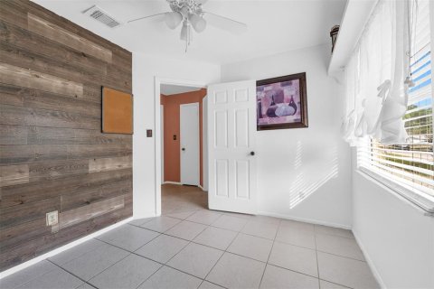 Casa en venta en Orlando, Florida, 4 dormitorios, 158.31 m2 № 2095944 - foto 23