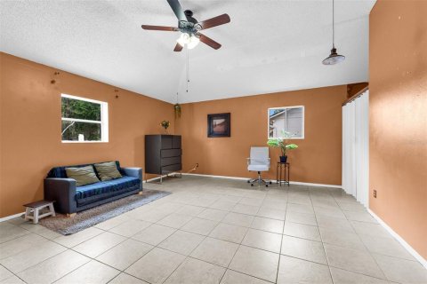 Casa en venta en Orlando, Florida, 4 dormitorios, 158.31 m2 № 2095944 - foto 27
