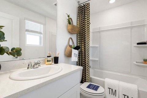 Townhouse in Parrish, Florida 2 bedrooms, 111.95 sq.m. № 1747547 - photo 10