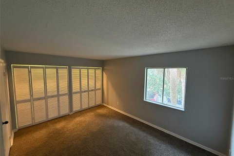 Condo in Ocala, Florida, 2 bedrooms  № 2210393 - photo 15