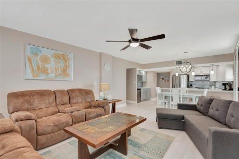 Condominio en venta en Ormond Beach, Florida, 2 dormitorios, 121.89 m2 № 1879291 - foto 24