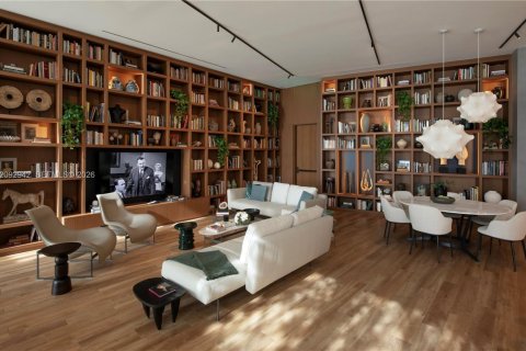 Condo in Miami, Florida, 2 bedrooms  № 2387195 - photo 26