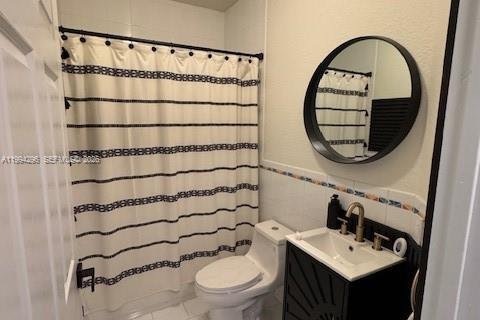 Villa ou maison à vendre à Miami, Floride: 5 chambres, 283.63 m2 № 2060512 - photo 15