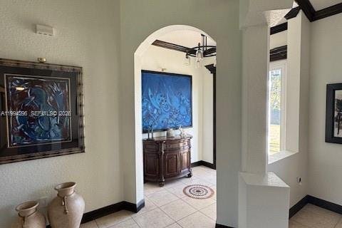 Villa ou maison à vendre à Miami, Floride: 5 chambres, 283.63 m2 № 2060512 - photo 3