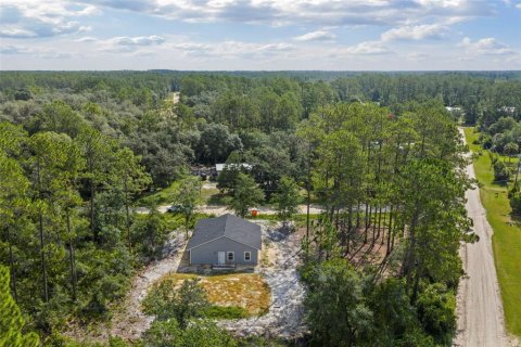House in Interlachen, Florida 3 bedrooms, 142.79 sq.m. № 1912517 - photo 23