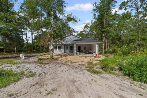 House in Interlachen, Florida 3 bedrooms, 142.79 sq.m. № 1912517 - photo 25