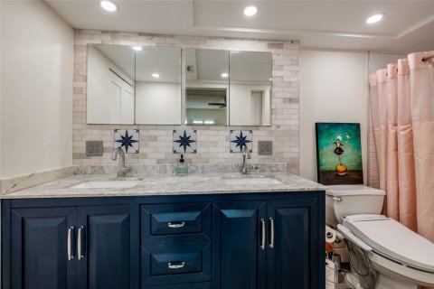 Copropriété à vendre à Saint Petersburg, Floride: 2 chambres, 85.47 m2 № 2234417 - photo 14