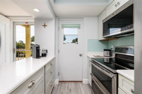 Copropriété à vendre à Saint Petersburg, Floride: 2 chambres, 85.47 m2 № 2234417 - photo 21