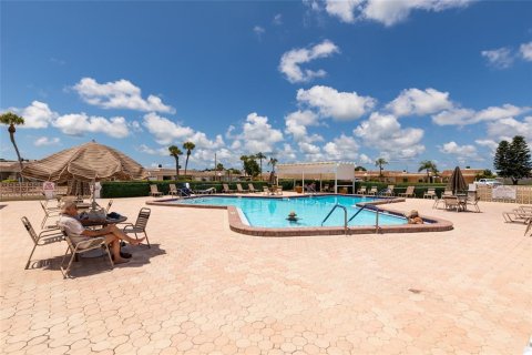 Copropriété à vendre à Saint Petersburg, Floride: 2 chambres, 85.47 m2 № 2234417 - photo 28