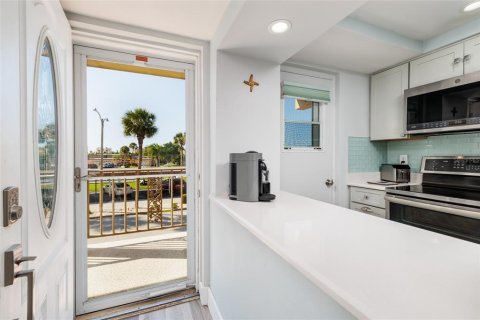 Copropriété à vendre à Saint Petersburg, Floride: 2 chambres, 85.47 m2 № 2234417 - photo 22