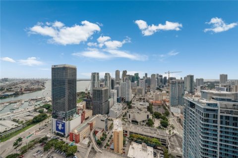 Condominio en alquiler en Miami, Florida № 2060055 - foto 21