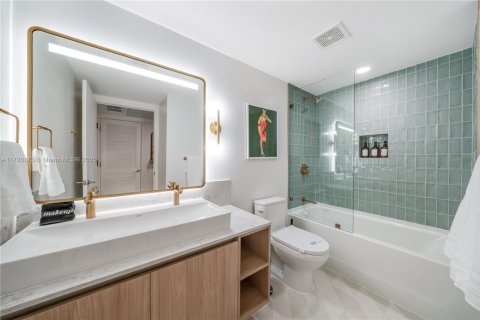 Condominio en alquiler en Miami, Florida № 2060055 - foto 14