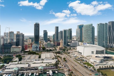 Condominio en alquiler en Miami, Florida № 2060055 - foto 22