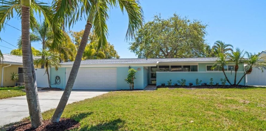 Casa en Largo, Florida 2 dormitorios, 137.87 m2 № 1597333