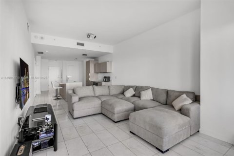 Copropriété à vendre à Miami, Floride: 1 chambre, 87.33 m2 № 1950175 - photo 6