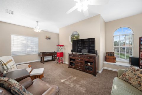 Casa en venta en Orlando, Florida, 6 dormitorios, 373.1 m2 № 1898745 - foto 23