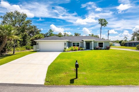 Casa en North Port, Florida 3 dormitorios, 155.15 m2 № 2364766