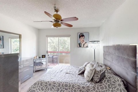 Copropriété à vendre à Saint Petersburg, Floride: 1 chambre, 67.73 m2 № 2206377 - photo 14
