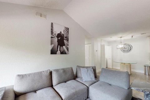 Copropriété à vendre à Saint Petersburg, Floride: 1 chambre, 67.73 m2 № 2206377 - photo 8