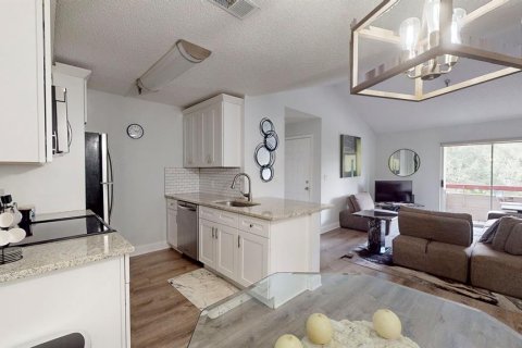 Copropriété à vendre à Saint Petersburg, Floride: 1 chambre, 67.73 m2 № 2206377 - photo 10