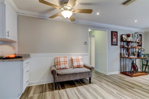 House in Clearwater, Florida 4 bedrooms, 211.54 sq.m. № 2100652 - photo 22