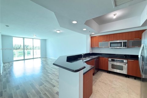 Copropriété à louer à North Miami, Floride: 3 chambres, 167.32 m2 № 2042346 - photo 5