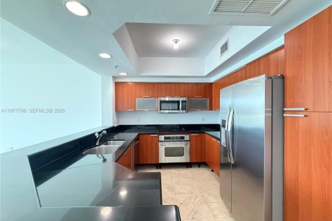 Copropriété à louer à North Miami, Floride: 3 chambres, 167.32 m2 № 2042346 - photo 6