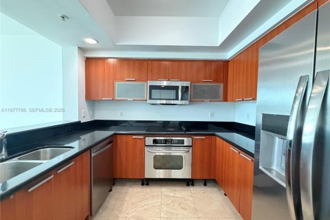 Copropriété à louer à North Miami, Floride: 3 chambres, 167.32 m2 № 2042346 - photo 7