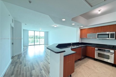 Copropriété à louer à North Miami, Floride: 3 chambres, 167.32 m2 № 2042346 - photo 4
