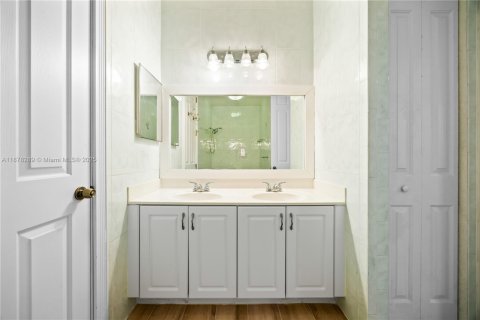 Adosado en alquiler en Coral Springs, Florida, 4 dormitorios, 181.16 m2 № 1929495 - foto 30