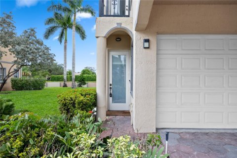 Adosado en alquiler en Coral Springs, Florida, 4 dormitorios, 181.16 m2 № 1929495 - foto 3
