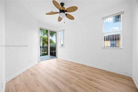 Adosado en alquiler en Coral Springs, Florida, 4 dormitorios, 181.16 m2 № 1929495 - foto 25