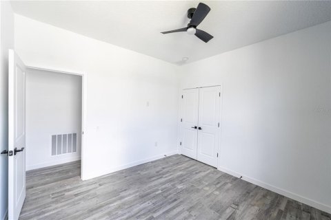 Villa ou maison à vendre à Auburndale, Floride: 4 chambres, 202.71 m2 № 1723124 - photo 11