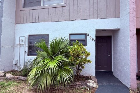 Adosado en venta en Sunrise, Florida, 2 dormitorios, 132.94 m2 № 1874419 - foto 2