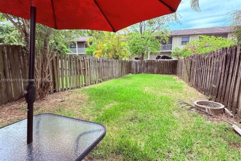 Adosado en venta en Sunrise, Florida, 2 dormitorios, 132.94 m2 № 1874419 - foto 18